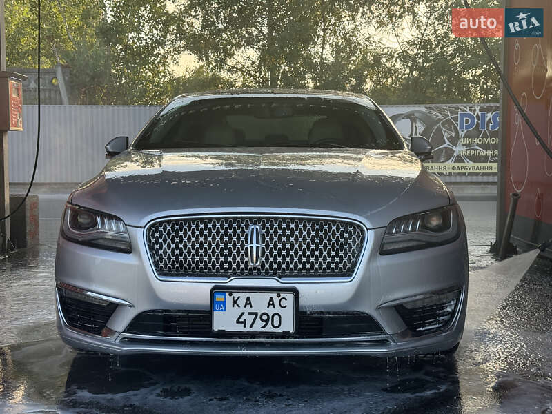 Lincoln MKZ 2017