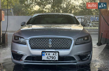 Седан Lincoln MKZ 2017 в 