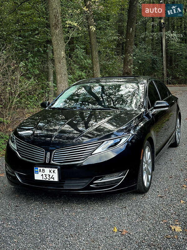 Седан Lincoln MKZ 2014 в Виннице