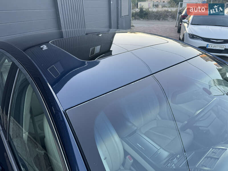Седан Lincoln MKZ 2016 в Киеве