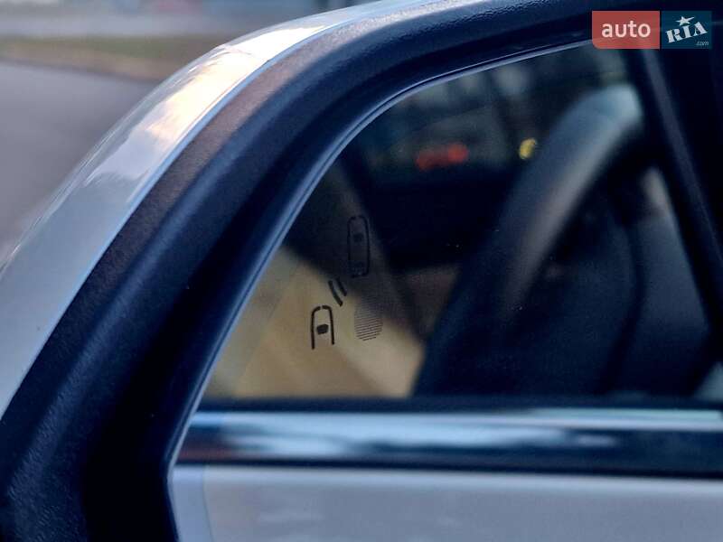 Седан Lincoln MKZ 2015 в Николаеве фото 44 Седан Lincoln MKZ 2015 в Николаеве