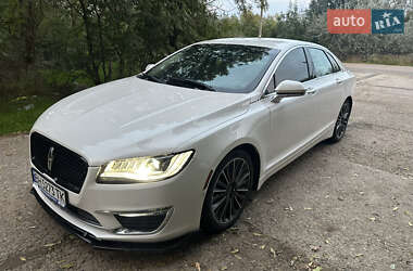 Седан Lincoln MKZ 2016 в 