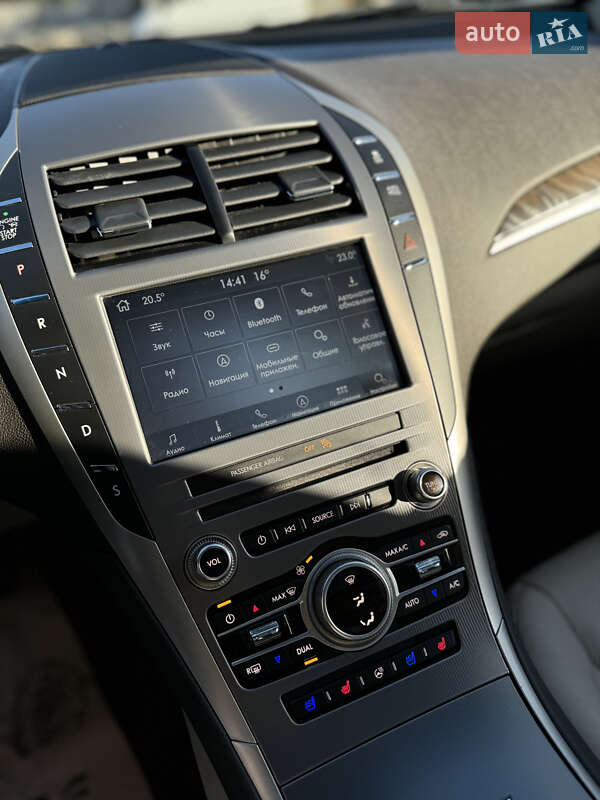 Седан Lincoln MKZ 2017 в Кропивницком