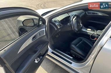 Седан Lincoln MKZ 2016 в 