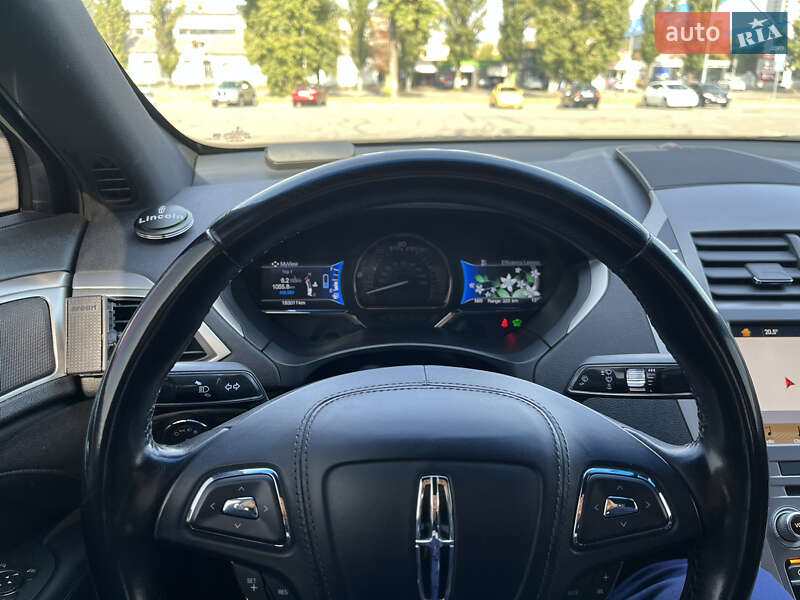 Седан Lincoln MKZ 2016 в Киеве