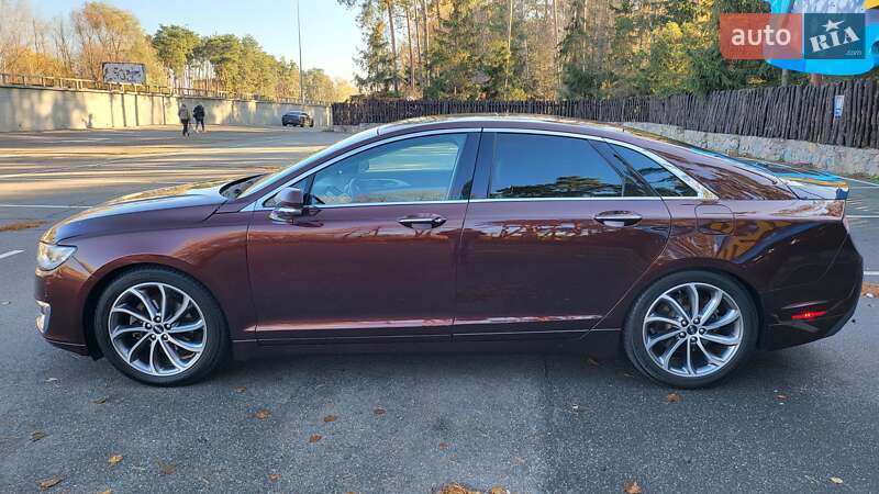Седан Lincoln MKZ 2019 в Киеве