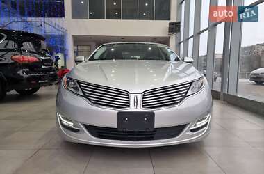 Седан Lincoln MKZ 2015 в 