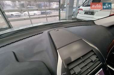 Седан Lincoln MKZ 2015 в 