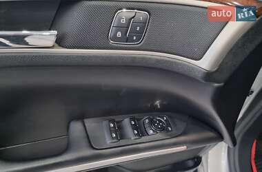 Седан Lincoln MKZ 2015 в 