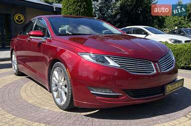 Седан Lincoln MKZ 2015 в Львові