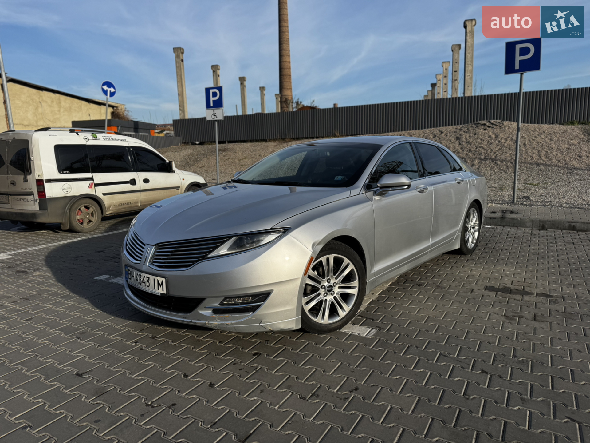 2014 Lincoln MKZ - мініатюра 4