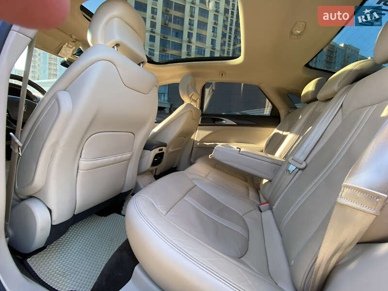 Седан Lincoln MKZ 2016 в Одессе фото 13 Седан Lincoln MKZ 2016 в Одессе