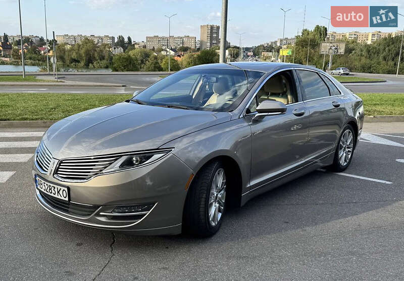 Седан Lincoln MKZ 2016 в Виннице
