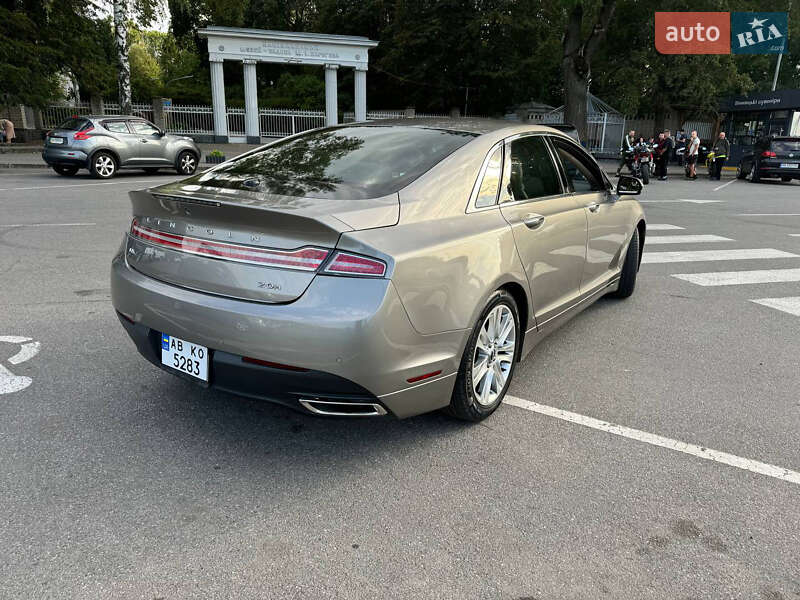 Седан Lincoln MKZ 2016 в Виннице