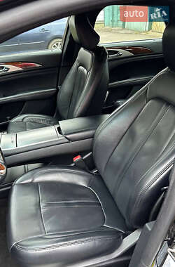 Седан Lincoln MKZ 2020 в 