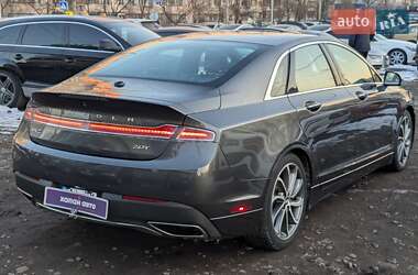 Седан Lincoln MKZ 2018 в Киеве