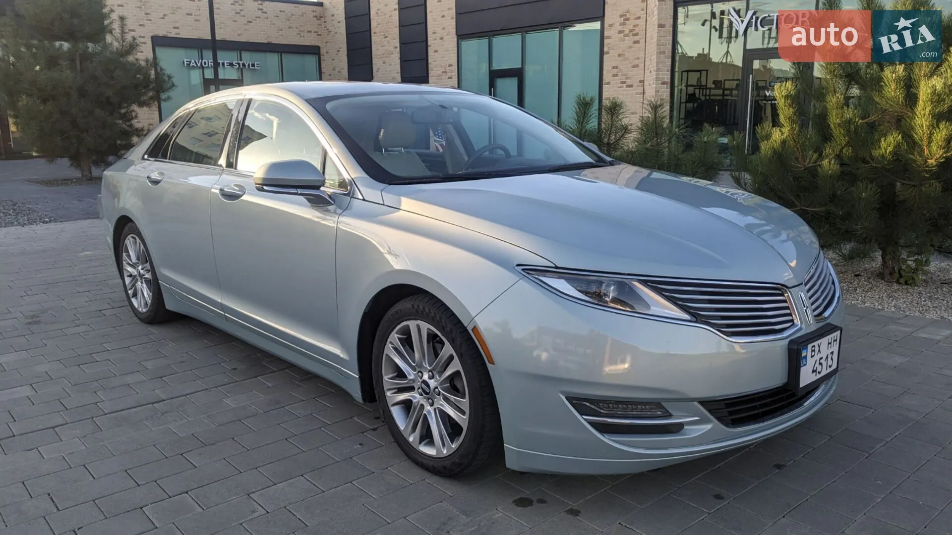 2014 Lincoln MKZ - мініатюра 26