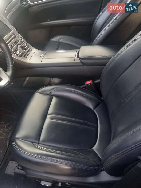 Седан Lincoln MKZ 2017 в Чернівцях