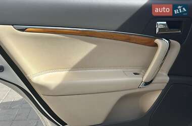 Седан Lincoln MKZ 2012 в 