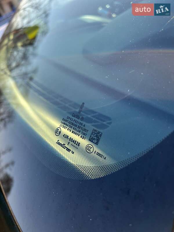 Седан Lincoln MKZ 2014 в Харкові