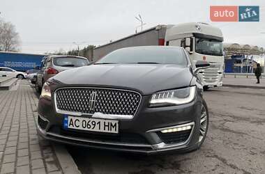 Седан Lincoln MKZ 2017 в 