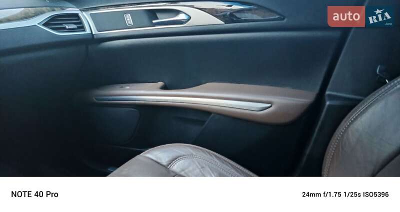 Седан Lincoln MKZ 2014 в Харкові