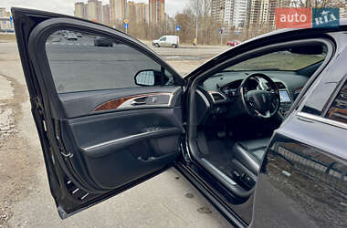 Седан Lincoln MKZ 2019 в 