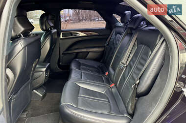 Седан Lincoln MKZ 2019 в 