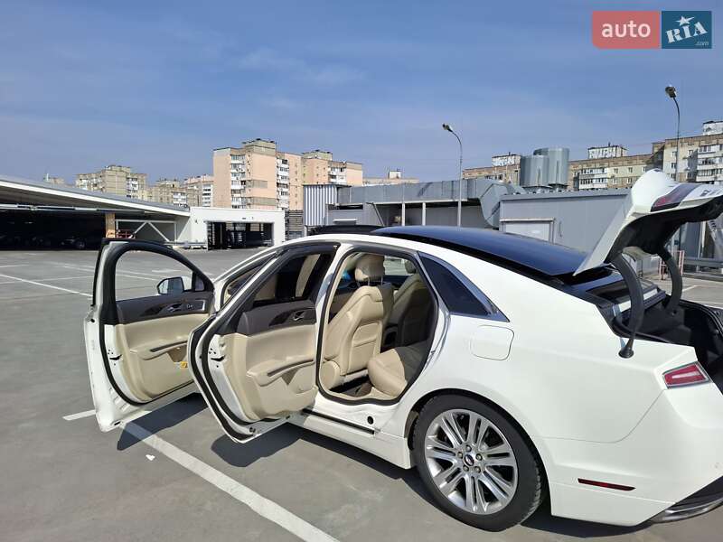 Седан Lincoln MKZ 2013 в Києві