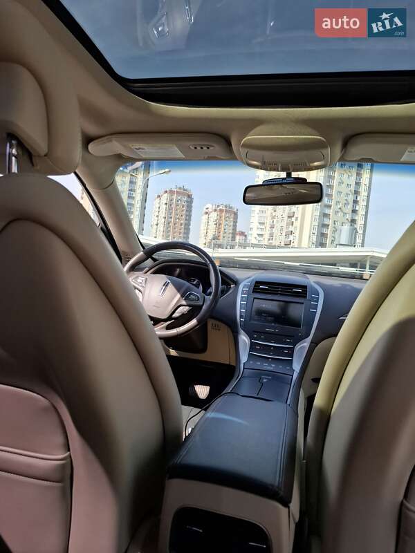 Седан Lincoln MKZ 2013 в Києві