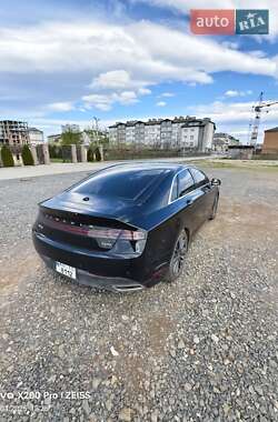 Седан Lincoln MKZ 2015 в 