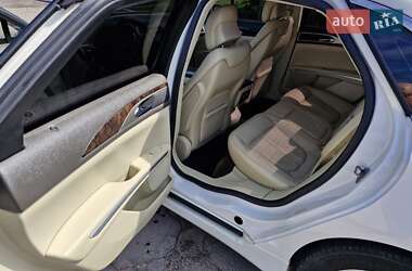 Седан Lincoln MKZ 2013 в 