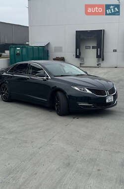 Седан Lincoln MKZ 2014 в 
