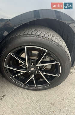 Седан Lincoln MKZ 2014 в 