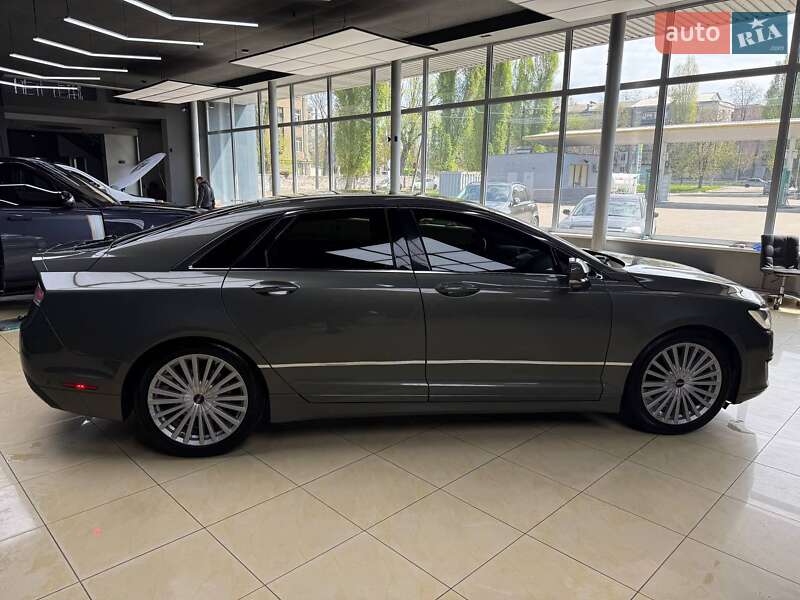 Седан Lincoln MKZ 2016 в Днепре