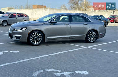 Седан Lincoln MKZ 2019 в 