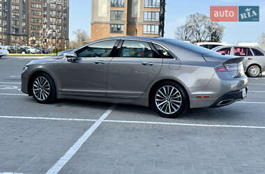 Седан Lincoln MKZ 2019 в 