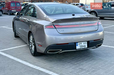 Седан Lincoln MKZ 2019 в 