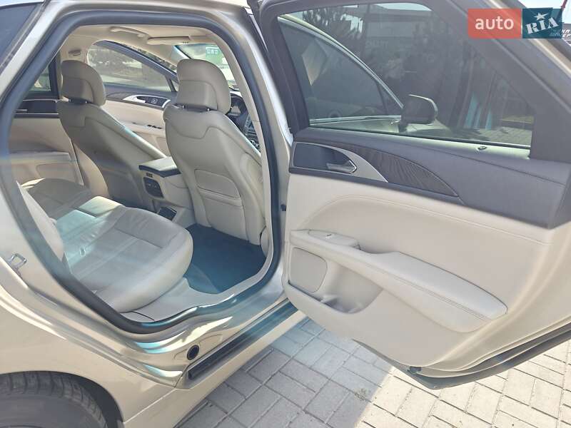 Седан Lincoln MKZ 2017 в Хмельницком