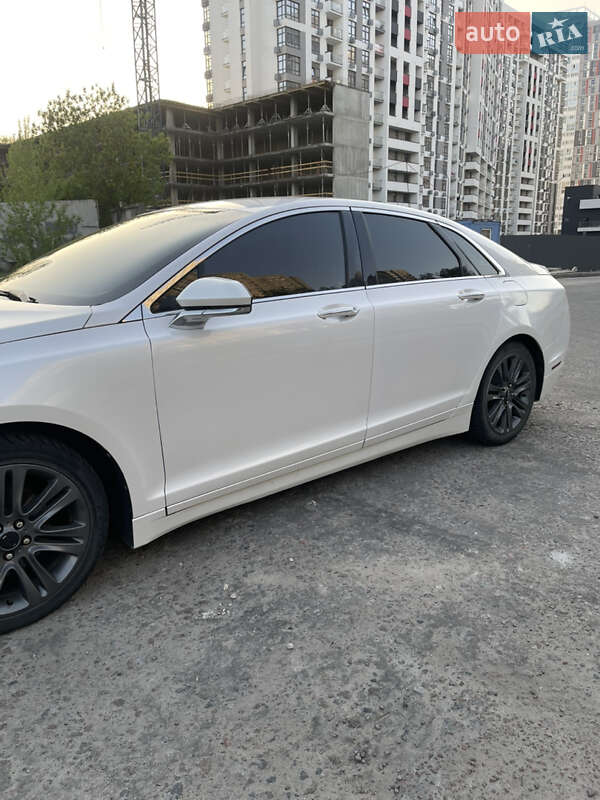 Седан Lincoln MKZ 2013 в Одессе