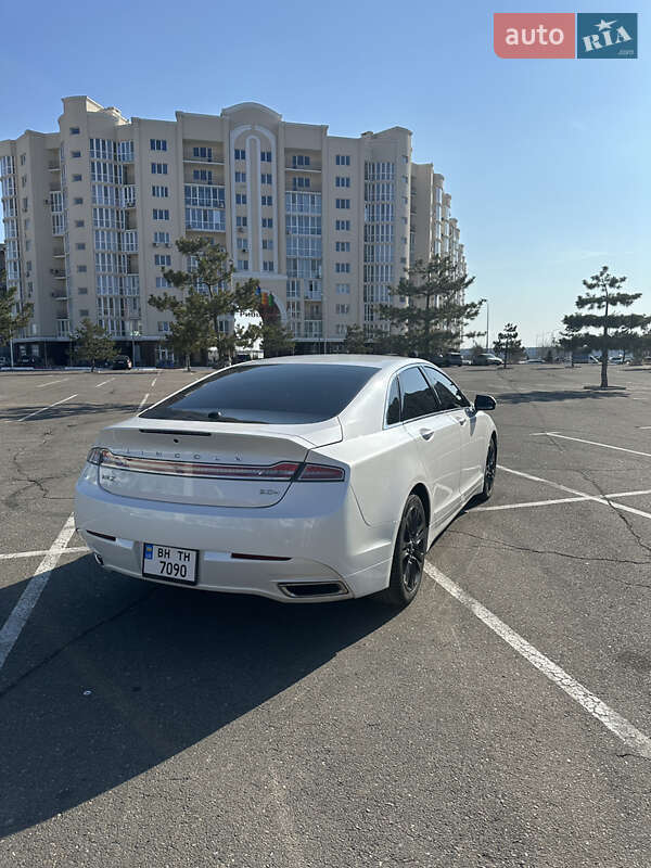 Седан Lincoln MKZ 2014 в Николаеве