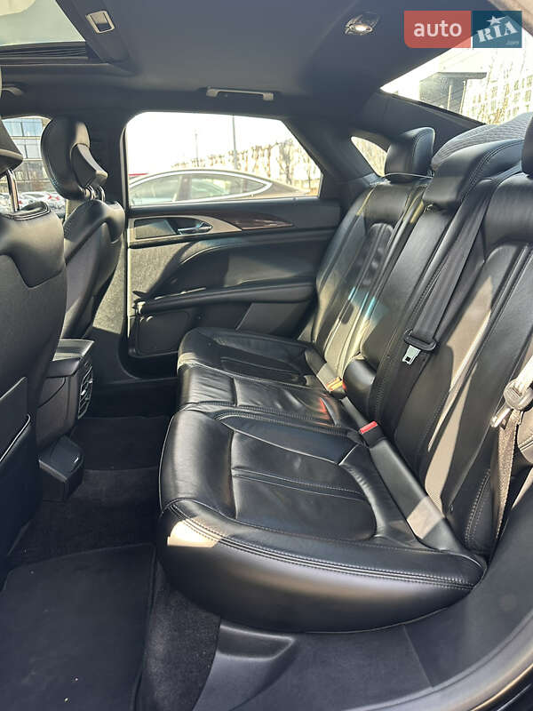 Седан Lincoln MKZ 2017 в Ужгороде