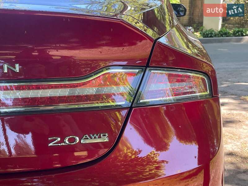 Седан Lincoln MKZ 2013 в Києві