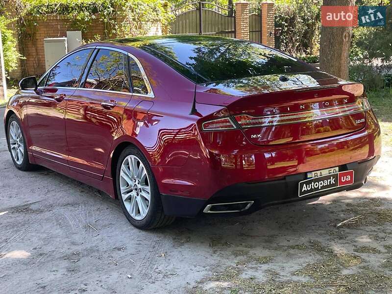 Седан Lincoln MKZ 2013 в Києві