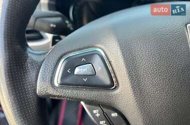 Седан Lincoln MKZ 2013 в 