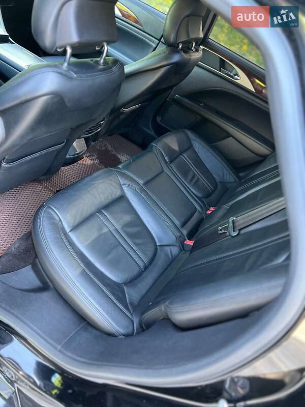 Седан Lincoln MKZ 2016 в Бережанах
