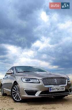 Седан Lincoln MKZ 2020 в Роздільній