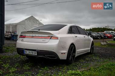 Седан Lincoln MKZ 2016 в Львові