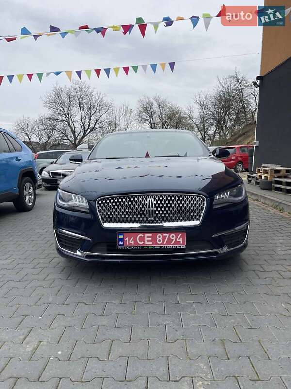 Седан Lincoln MKZ 2017 в Чернівцях