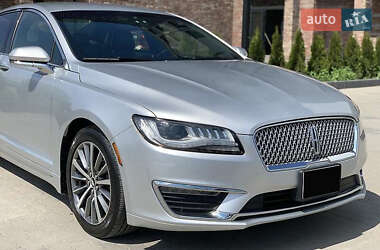 Седан Lincoln MKZ 2018 в 